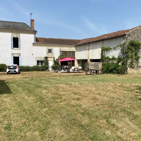 Loire-Farmhouse Holiday Home Chinon Exterior foto